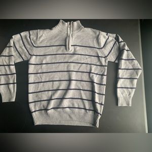 Youth Large Sweater Bundle (2)